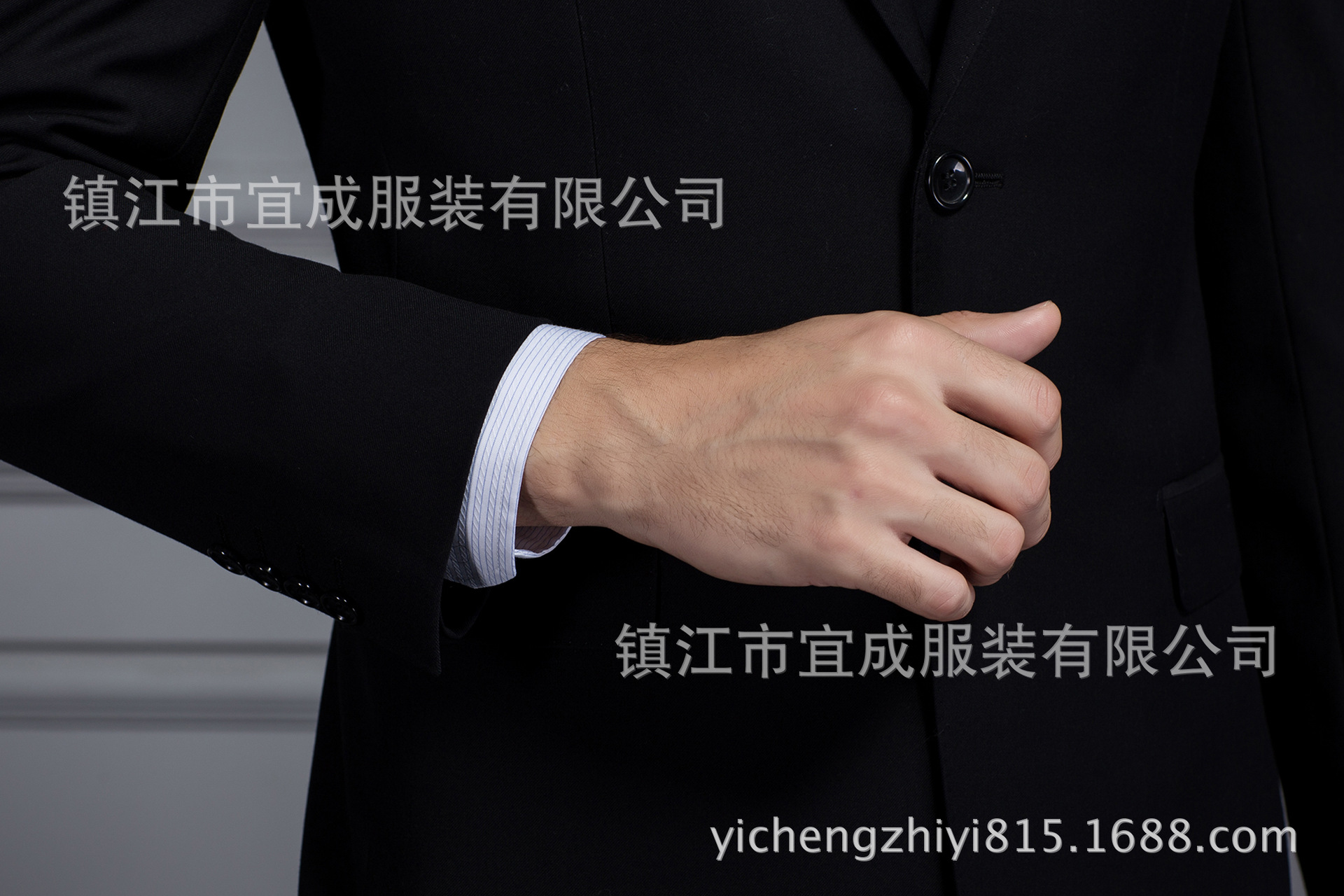 福建黑色商務(wù)休閑修身男士西服套裝