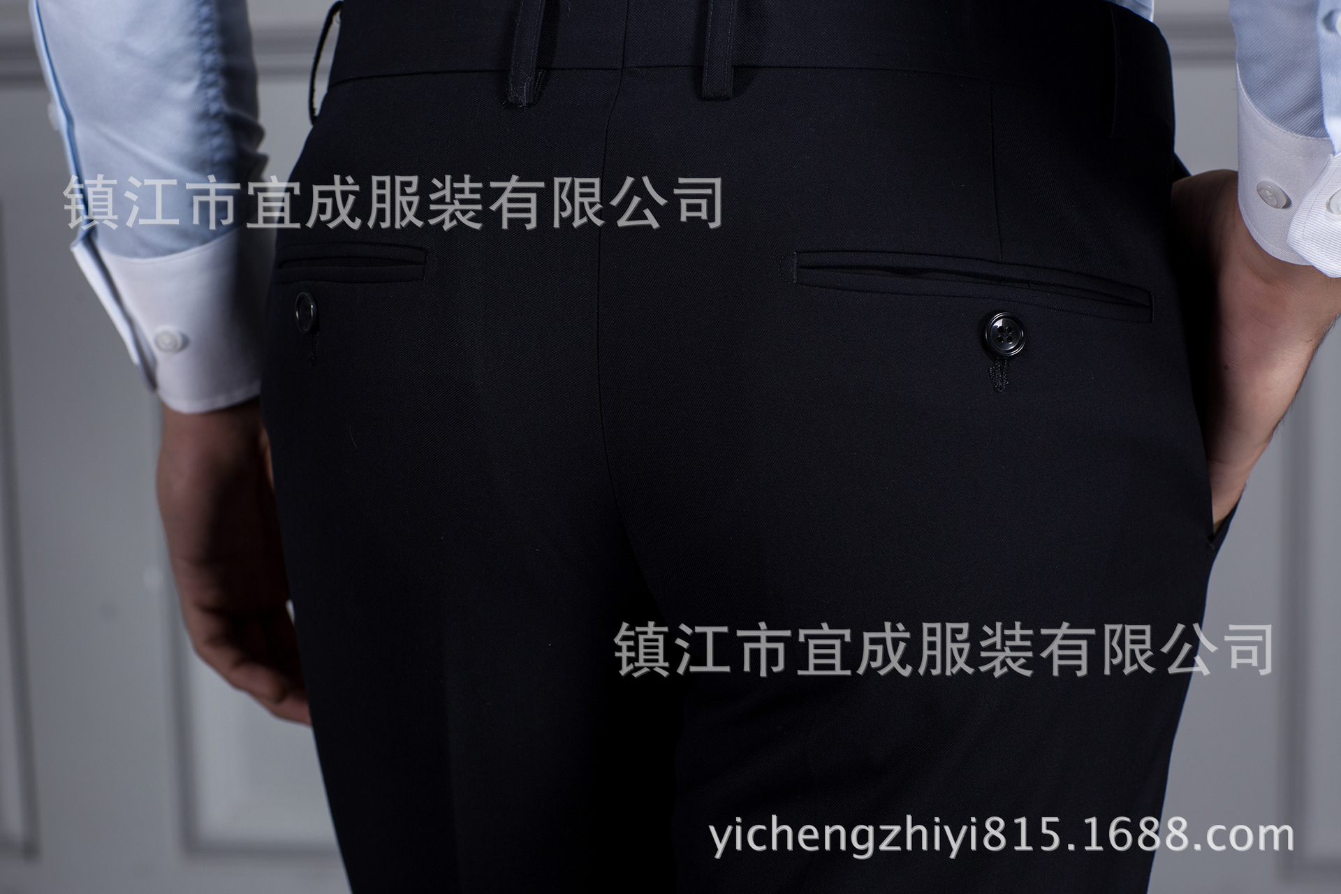 福建黑色商務(wù)休閑修身男士西服套裝